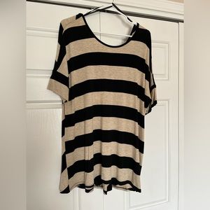 Black and Tan Tee by Emerald, size 2XL